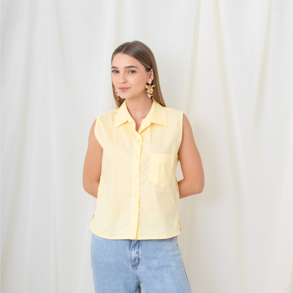 Blusa sin mangas con cuello camisero