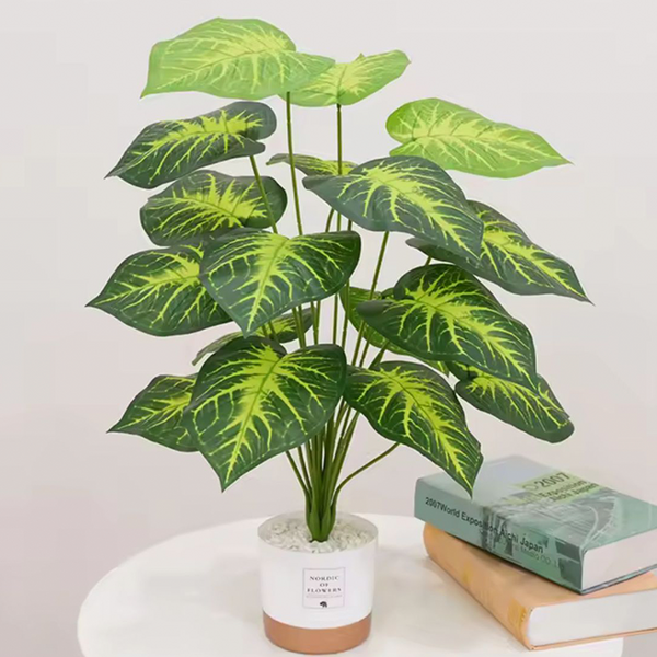 Planta artificial acorazonada