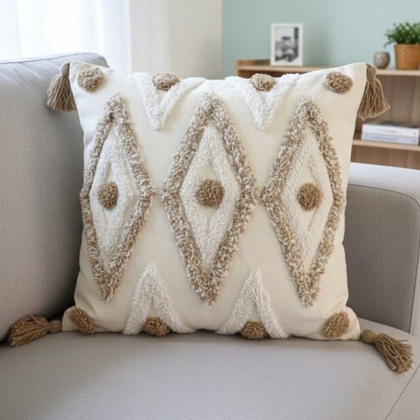 Forro cojín bordado