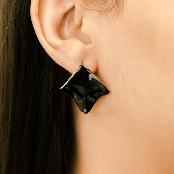 Arete rombo negro
